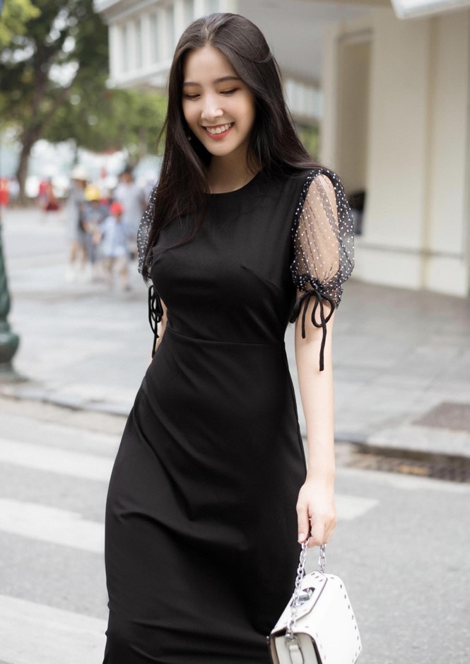 Nữ sinh ngành truyền thông thành thạo 3 ngoại ngữ, gây sốt với vẻ đẹp “thần tiên tỷ tỷ” - ảnh 7