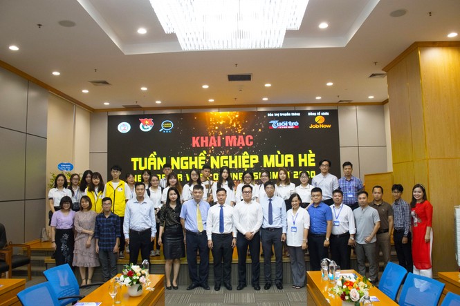 Khai mạc Tuần nghề nghiệp mùa hè 2020: Cơ hội việc làm lớn cho sinh viên Kinh tế Quốc dân - ảnh 3
