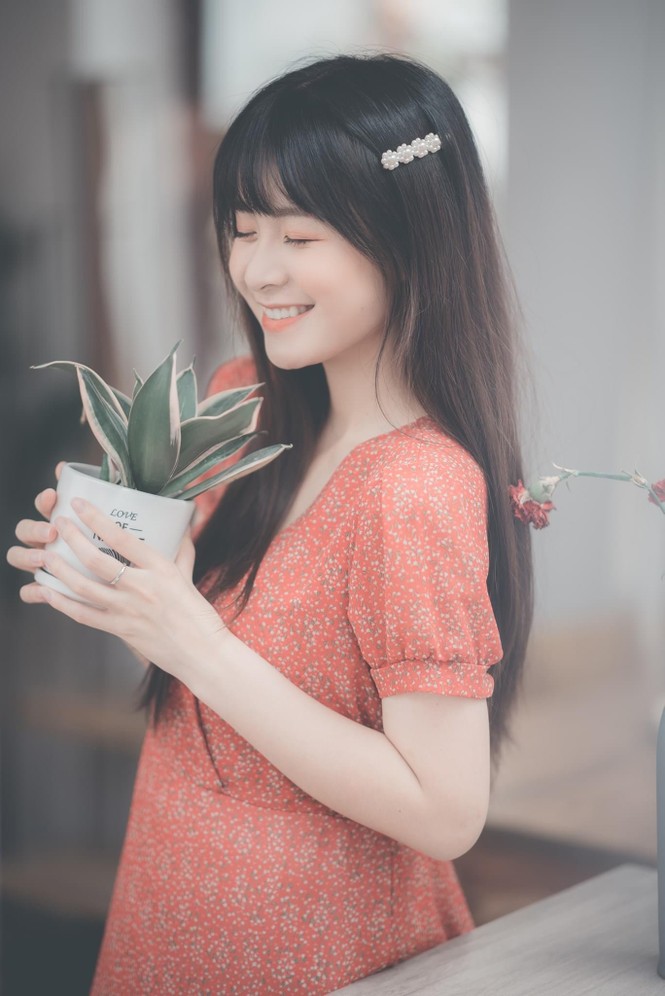 Nữ sinh báo chí Huyền Trang: Nghệ thuật nằm bên tay trái - ảnh 8