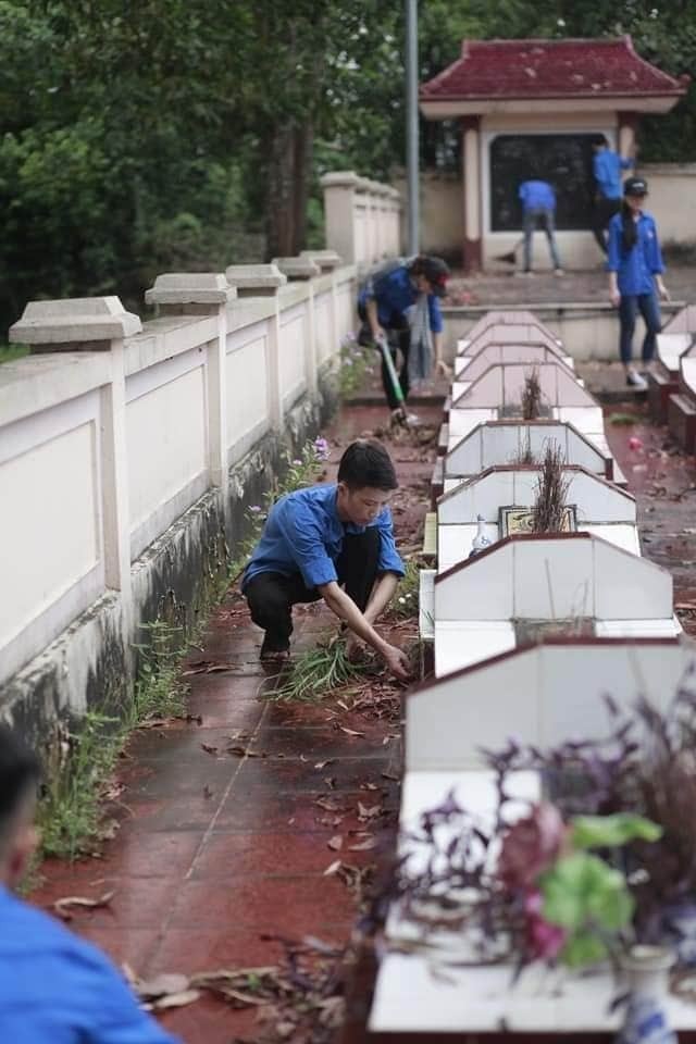 Tháng Bảy tri ân: Chuỗi hoạt động ý nghĩa của tuổi trẻ trường Đại học Y Dược Thái Nguyên - ảnh 10