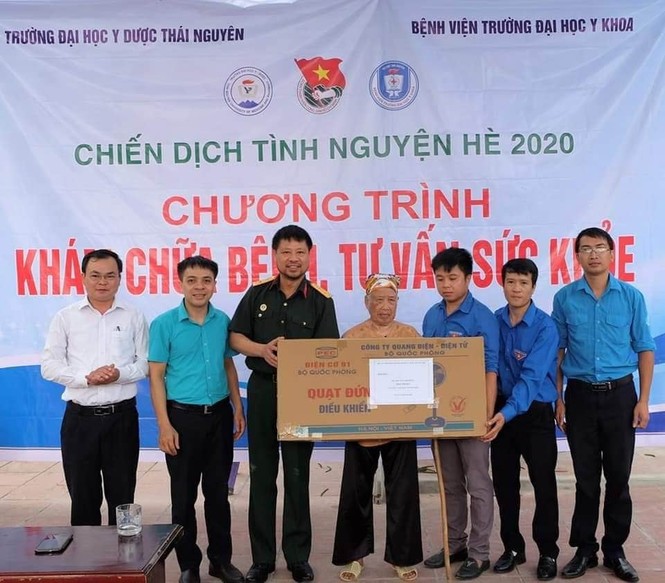 Tháng Bảy tri ân: Chuỗi hoạt động ý nghĩa của tuổi trẻ trường Đại học Y Dược Thái Nguyên - ảnh 6