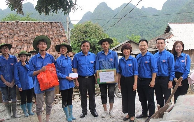 Chuyến đi “xanh” của tuổi trẻ trường Đại học Ngoại thương - ảnh 1