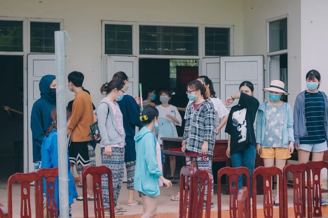 Mùa hè xanh tình nguyện của tuổi trẻ trường Đại học Thương Mại - ảnh 12