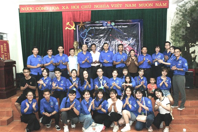 Mùa hè xanh tình nguyện của tuổi trẻ trường Đại học Thương Mại - ảnh 17