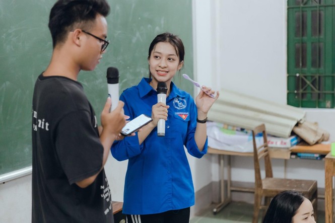 Mùa hè xanh tình nguyện của tuổi trẻ trường Đại học Thương Mại - ảnh 22