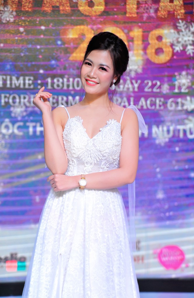 Hoàng Yến bất chấp bằng mọi giá để trở về quê hương học và làm việc - ảnh 8