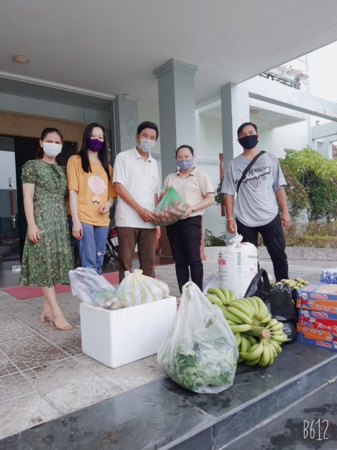 Khi cả nhà trường và sinh viên cùng chung tay chống dịch COVID-19 - ảnh 8
