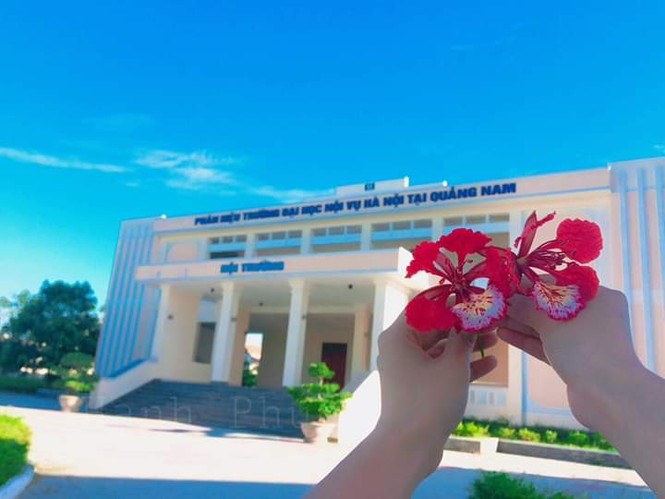 Khi cả nhà trường và sinh viên cùng chung tay chống dịch COVID-19 - ảnh 1
