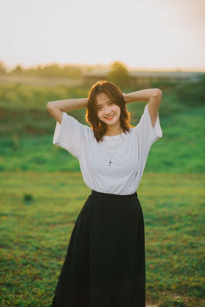 Xao xuyến với nét đẹp dung dị của nữ sinh trường Dệt may - ảnh 5