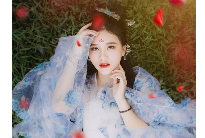 Hot Tiktoker Ngoại thương đa tài mê tình nguyện: Cháy bỏng ước mơ làm tiếp viên hàng không - ảnh 12