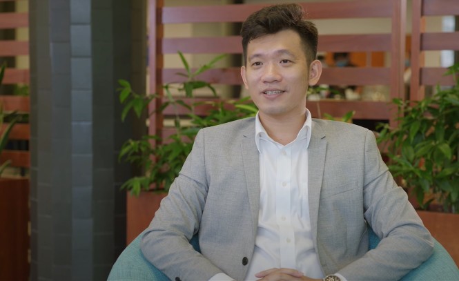 Cựu sinh viên RMIT: “Những năm 20 tuổi chỉ đến một lần nên đừng sợ thất bại” - ảnh 1