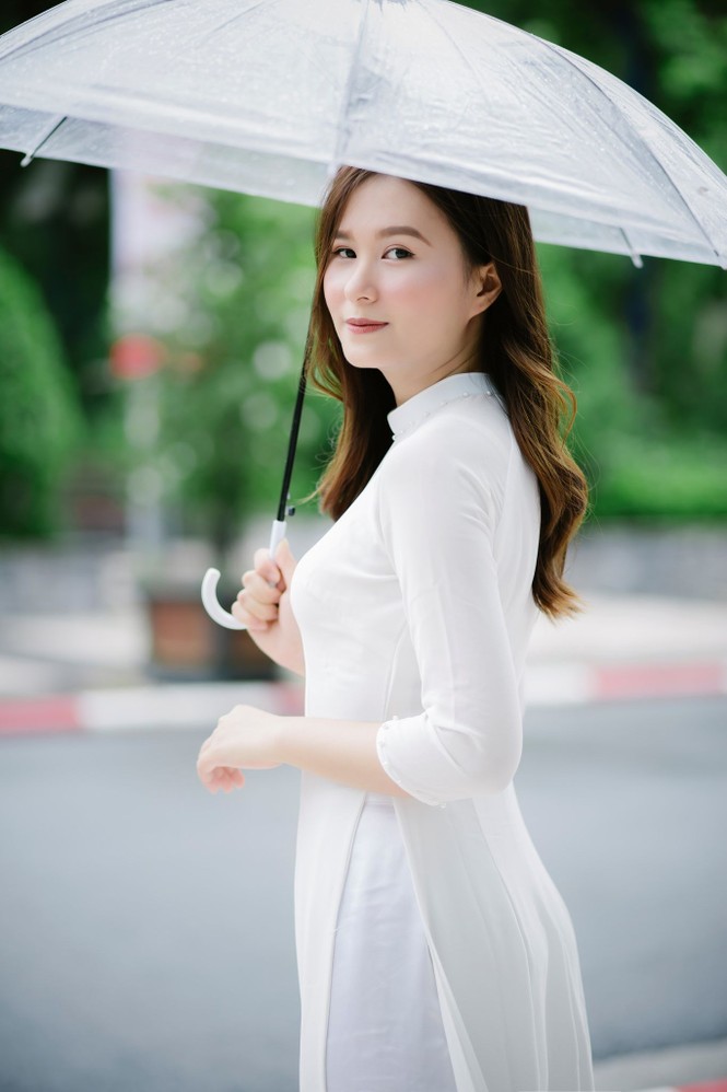 Nữ sinh ĐH Kinh tế Quốc dân tốt nghiệp loại giỏi, luyện Taekwondo và ước mơ trở thành MC - ảnh 1