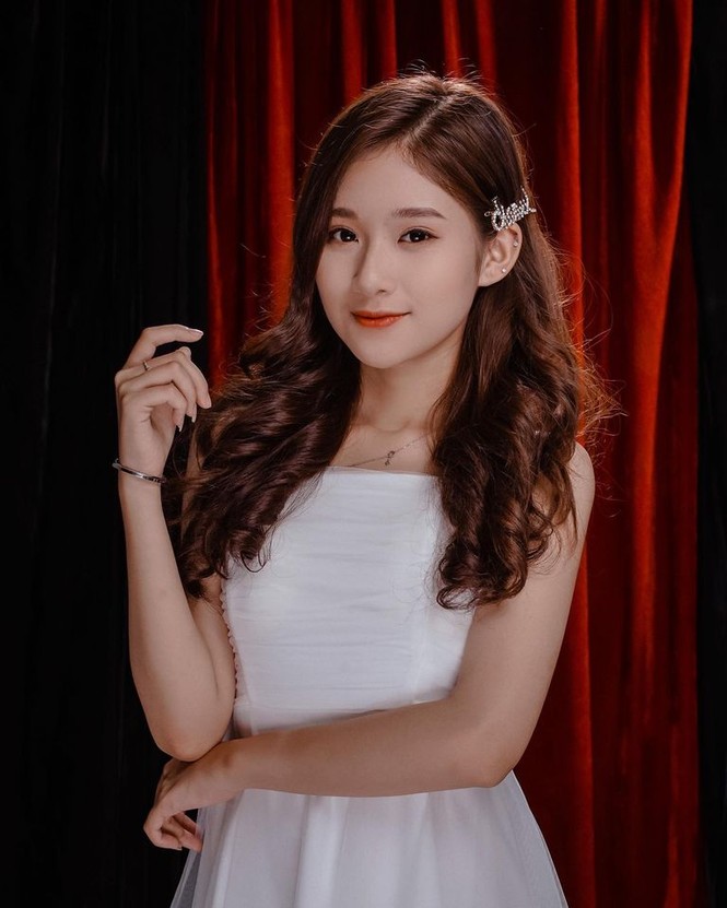 Hot girl 2k3 sở hữu thành tích khủng với ước mơ trở thành MC chuyên nghiệp - ảnh 10