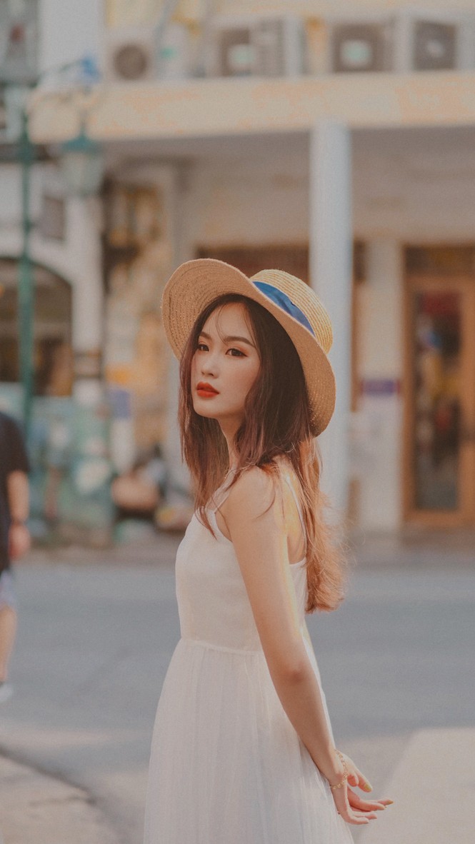 Vẻ đẹp chuẩn Hàn Quốc của nữ sinh trường ĐH Kinh doanh và Công nghệ Hà Nội - ảnh 14