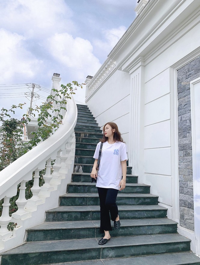 Vẻ đẹp chuẩn Hàn Quốc của nữ sinh trường ĐH Kinh doanh và Công nghệ Hà Nội - ảnh 15