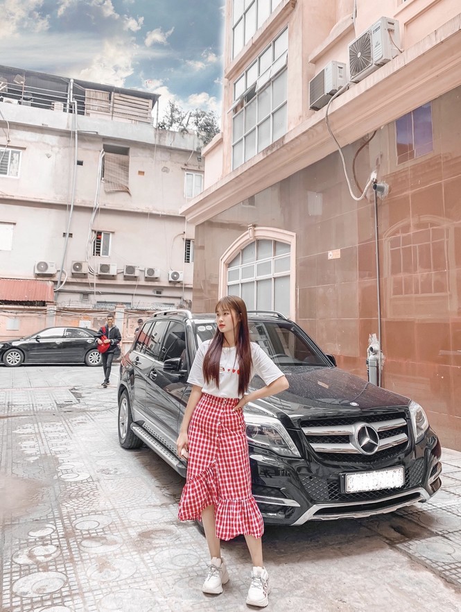 Vẻ đẹp chuẩn Hàn Quốc của nữ sinh trường ĐH Kinh doanh và Công nghệ Hà Nội - ảnh 3