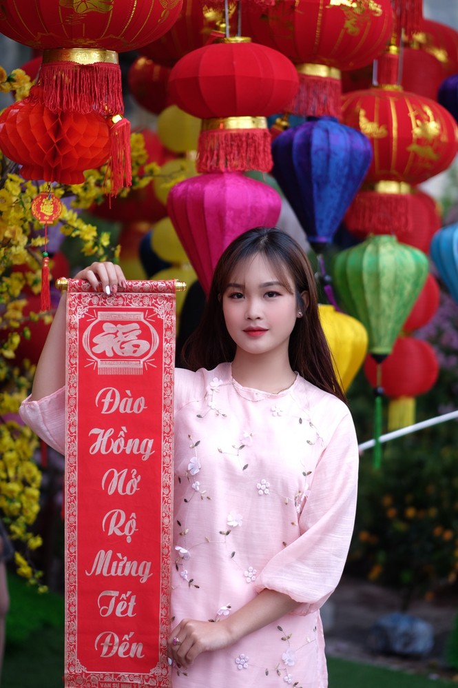 Vẻ đẹp chuẩn Hàn Quốc của nữ sinh trường ĐH Kinh doanh và Công nghệ Hà Nội - ảnh 7