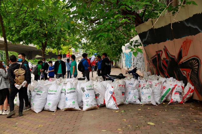 Chiến dịch “World Cleanup Day 2020” tại Hà Nội - ảnh 5
