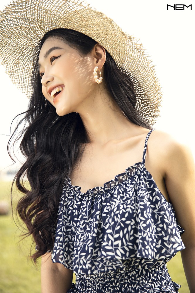 Nữ sinh Trường đại học Kinh tế Quốc dân xinh đẹp có hàng vạn người theo dõi - ảnh 11