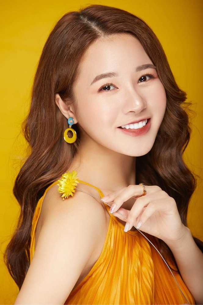 Hot girl Nam Định sở hữu nét đẹp giống diễn viên Sam - ảnh 4