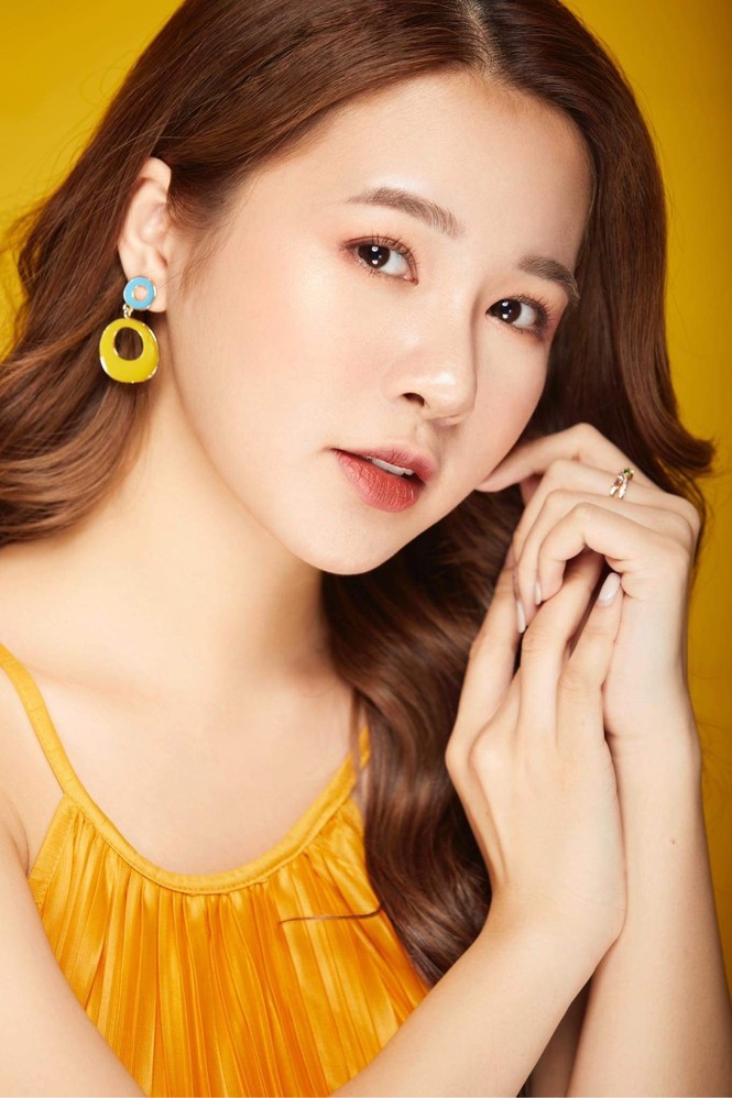 Hot girl Nam Định sở hữu nét đẹp giống diễn viên Sam - ảnh 12