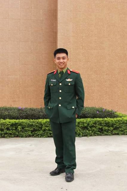 Đảng viên học sinh yêu màu xanh tình nguyện và màu xanh quân ngũ - ảnh 9