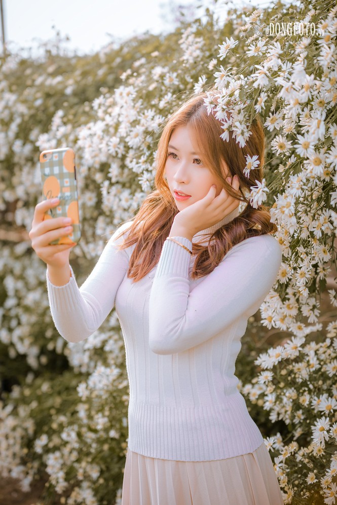 Ngẩn ngơ nét đẹp “nàng thơ” trong bộ ảnh cúc họa mi trắng - ảnh 3