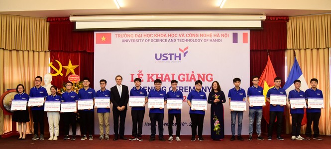 Khai giảng và ra mắt logo, bộ nhận diện thương hiệu trường ĐH Khoa học và Công nghệ Hà Nội - ảnh 3