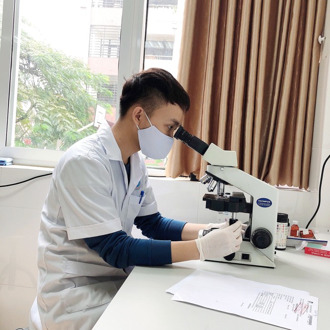 Thầy giáo trường Y đồng sáng lập trung tâm đào tạo MC từng bị loại vì giọng địa phương - ảnh 13