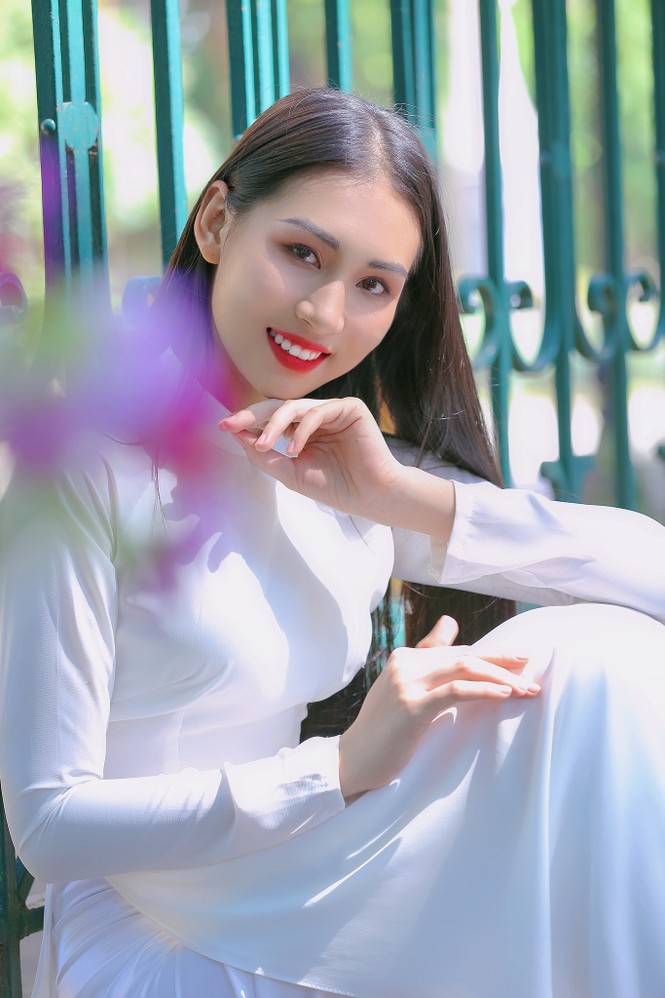 Hoa khôi Học viện Phụ nữ Việt Nam tinh khôi trong bộ ảnh áo dài - ảnh 3
