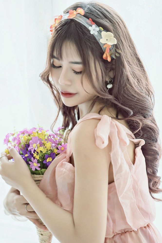 Hot girl Hà thành: Mình yêu nghề mẫu ảnh - ảnh 1