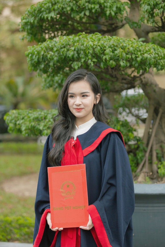 Bộ ảnh kỷ yếu thời sinh viên: “Trường Báo đã cho tôi cơ hội để trưởng thành” - ảnh 1