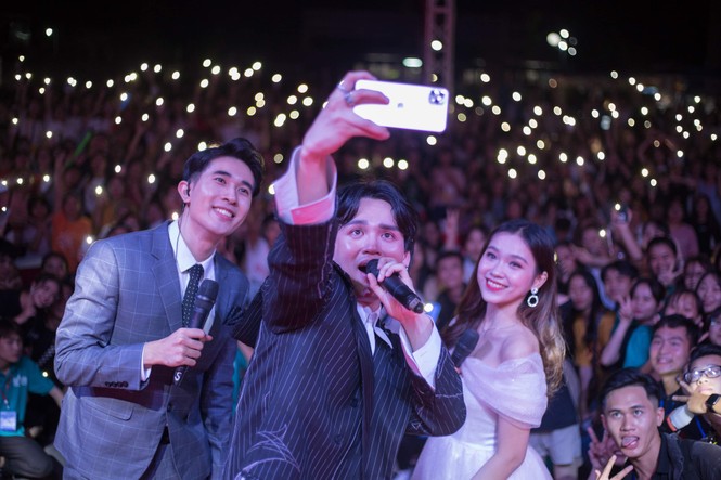 Chàng MC “lém lỉnh” của VTV6 với hành trình chinh phục đam mê - ảnh 14