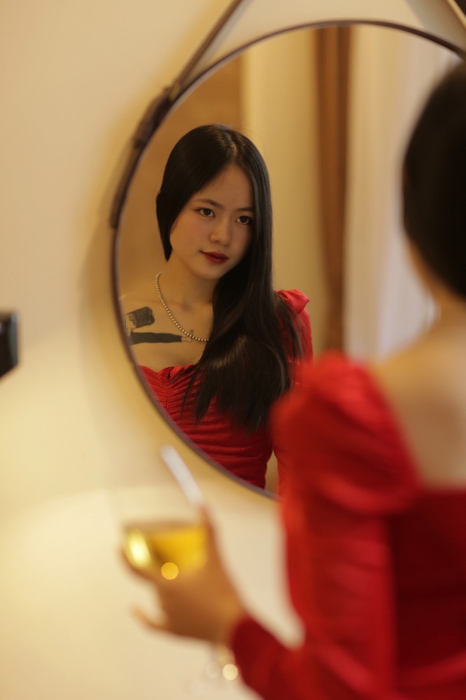 Muốn cống hiến cho xã hội thì trước tiên phải hoàn thiện bản thân - ảnh 11