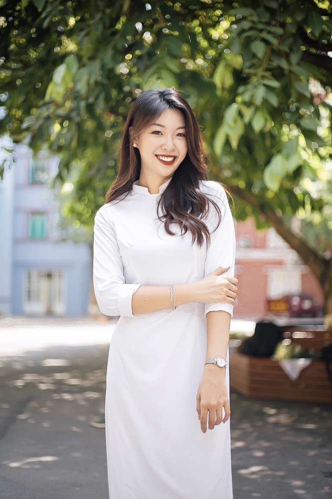 Hành trình giảm cân truyền cảm hứng của nữ sinh viên Báo chí - ảnh 10