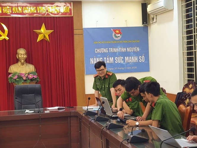 Giảng viên trường Đại học Phòng cháy Chữa cháy - ảnh 7