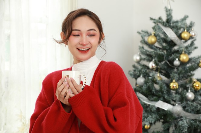 Ngắm nhìn bộ ảnh Giáng sinh ấm áp của nữ sinh Sơn La - ảnh 12