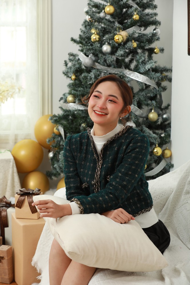Ngắm nhìn bộ ảnh Giáng sinh ấm áp của nữ sinh Sơn La - ảnh 21