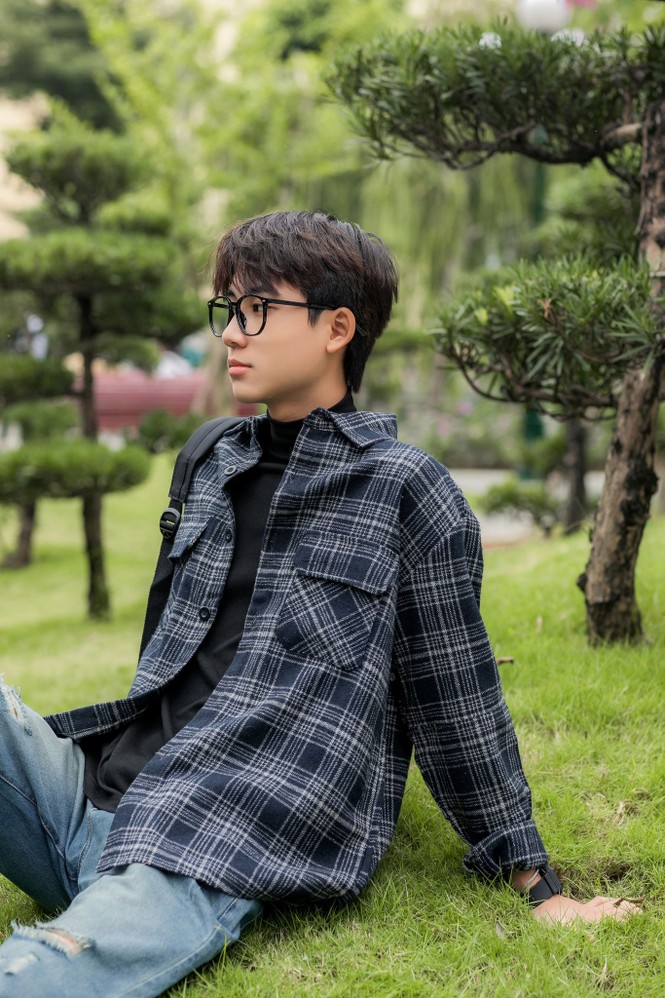 Lưu Hợp: Gương mặt mẫu ảnh mới trưởng thành từ Thời trang MANDO - ảnh 14