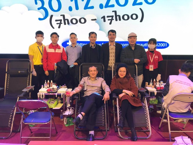 Hàng nghìn người tham gia hiến máu trong Ngày hội “Ánh Ban Mai” - ảnh 2