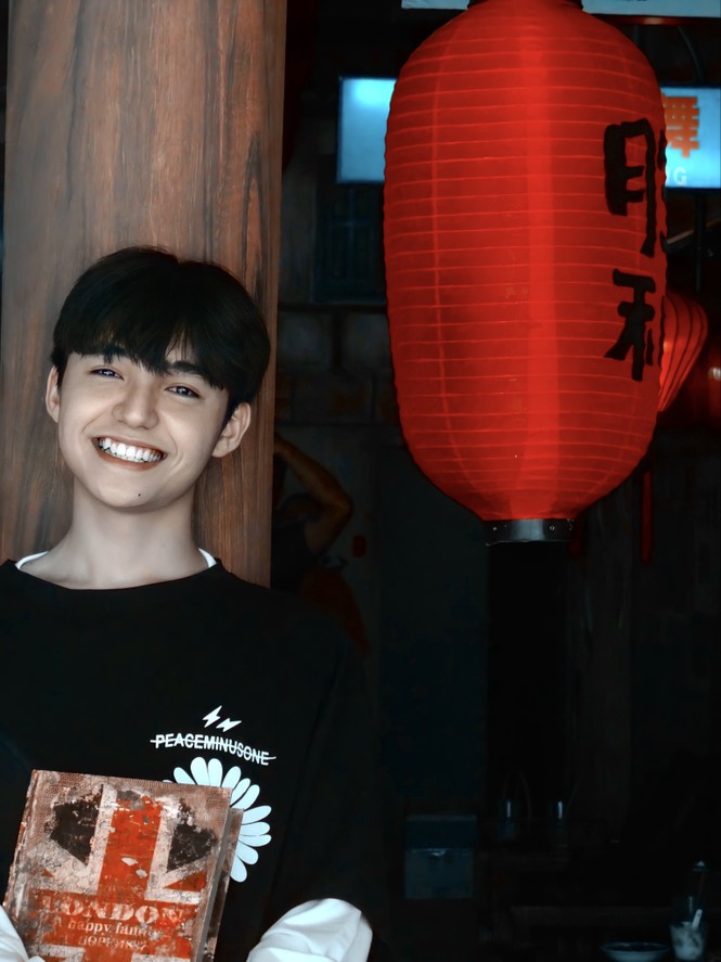 Hot Tiktok Tân Hạc: Nam sinh tài năng với nụ cười tỏa nắng và động lực sống tích cực - ảnh 10