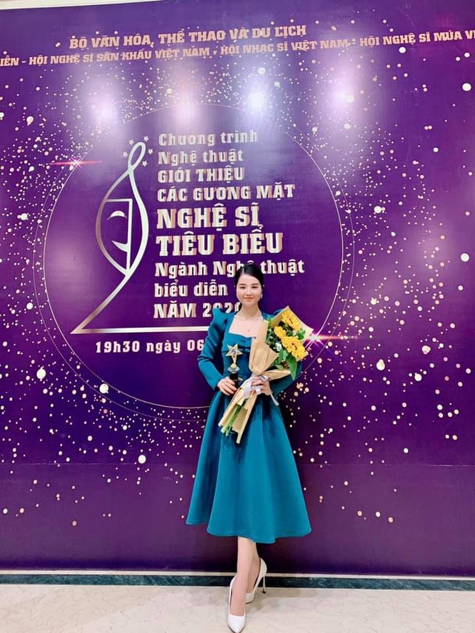Phùng Thị Thanh Huyền: “Nghệ thuật truyền thống cần có giới trẻ để tiếp nối” - ảnh 10