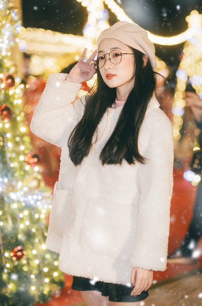 Cô giáo dạy Toán là mẫu ảnh kiêm photographer - ảnh 2