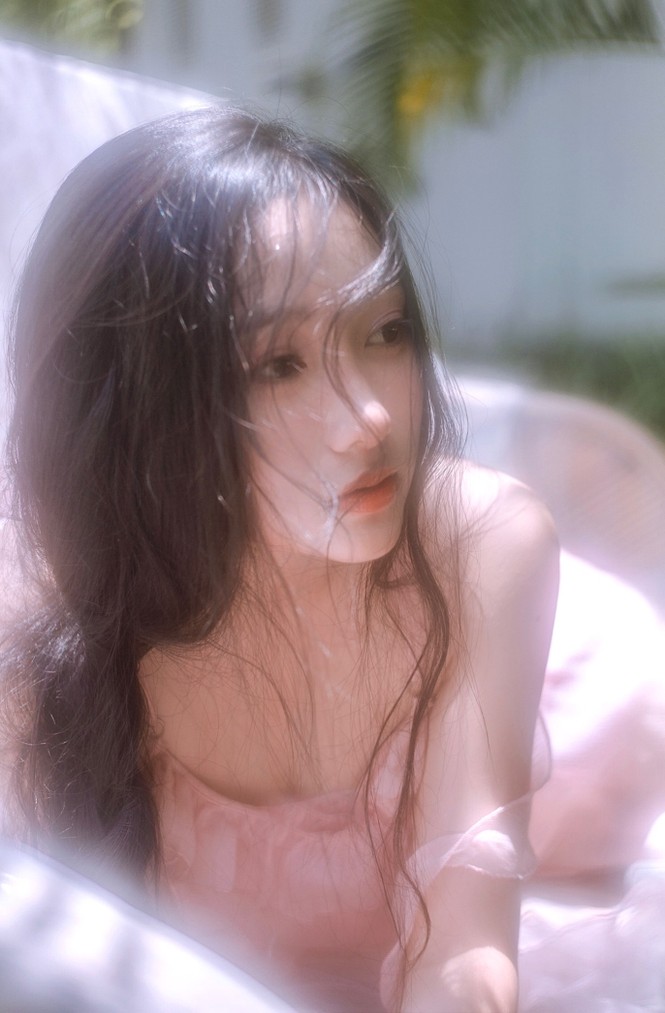Cô giáo dạy Toán là mẫu ảnh kiêm photographer - ảnh 13