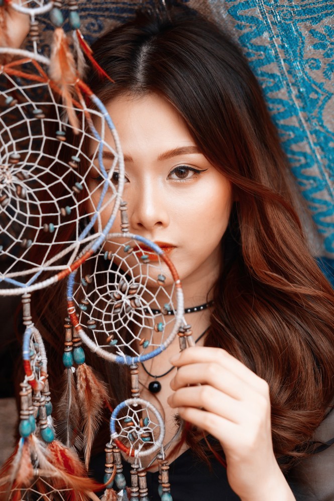 Nữ MC tài năng với niềm đam mê thời trang ngoại cỡ - ảnh 1