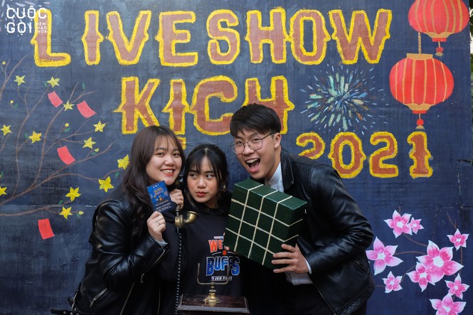 Sinh viên trường Báo háo hức chào Xuân cùng photobooth “Lời chưa nói” - ảnh 1
