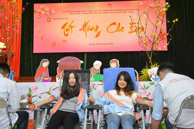 Ngày hội hiến máu “Tết Hồng Cho Em” 2021 - ảnh 4