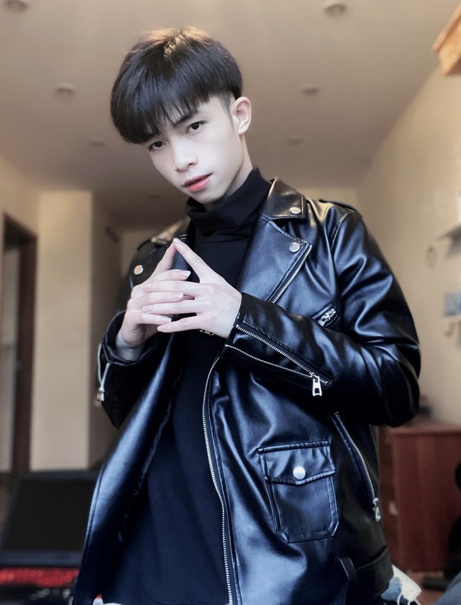 Nam sinh trường ĐH Thăng Long có lượng người theo dõi “khủng” - ảnh 5