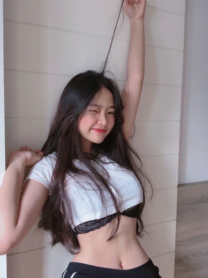 “Thiên thần vạn người mê” Châu Anh sở hữu body “khủng” - ảnh 3