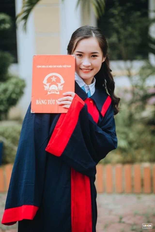 Nữ sinh Ngoại giao được kết nạp Đảng từ năm 18 tuổi - ảnh 5